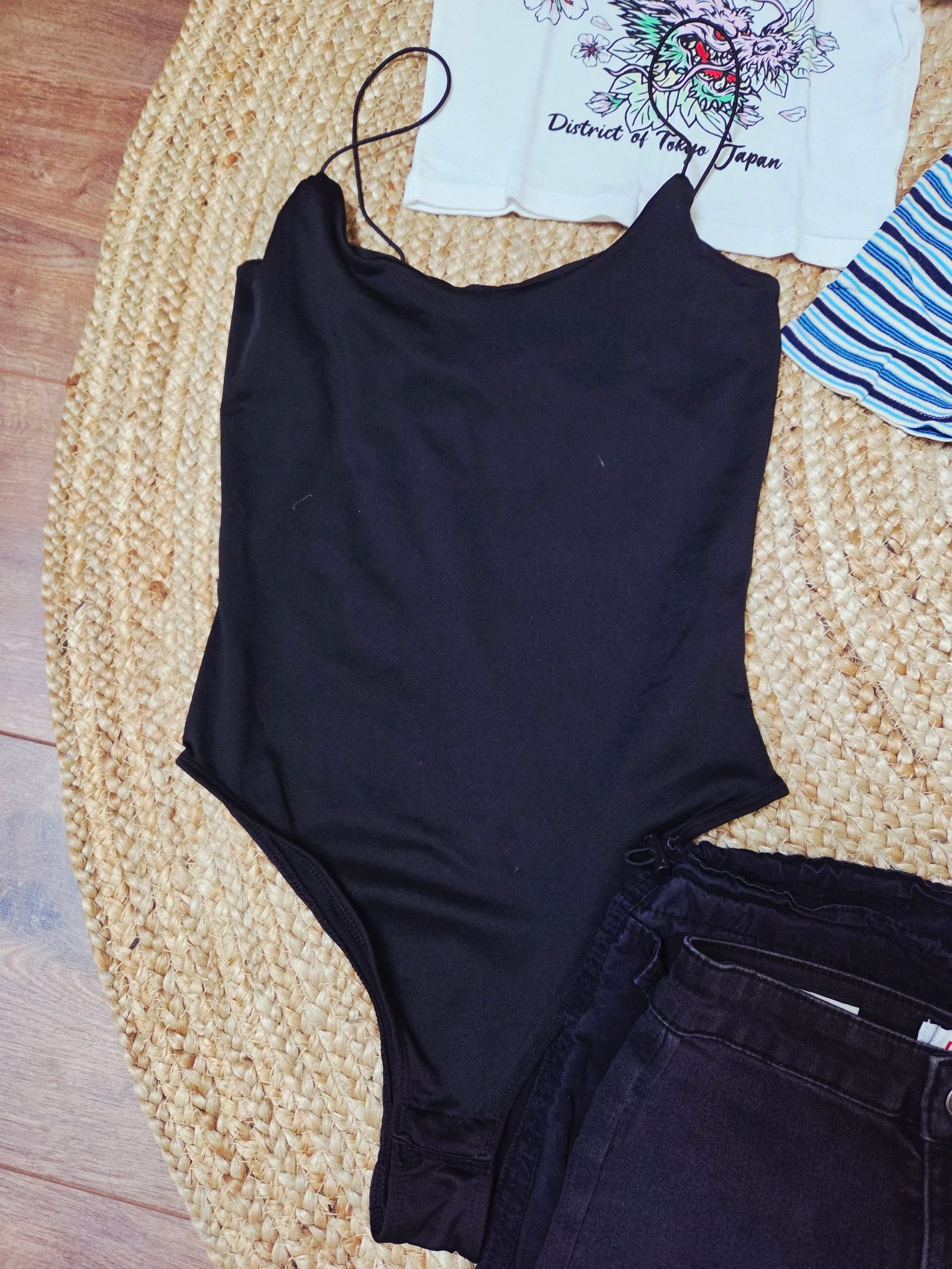 Lote roupas verão PP camisetas shorts vestido – photo 8